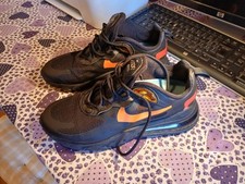 Scarpe NIKE Air Max 270 React